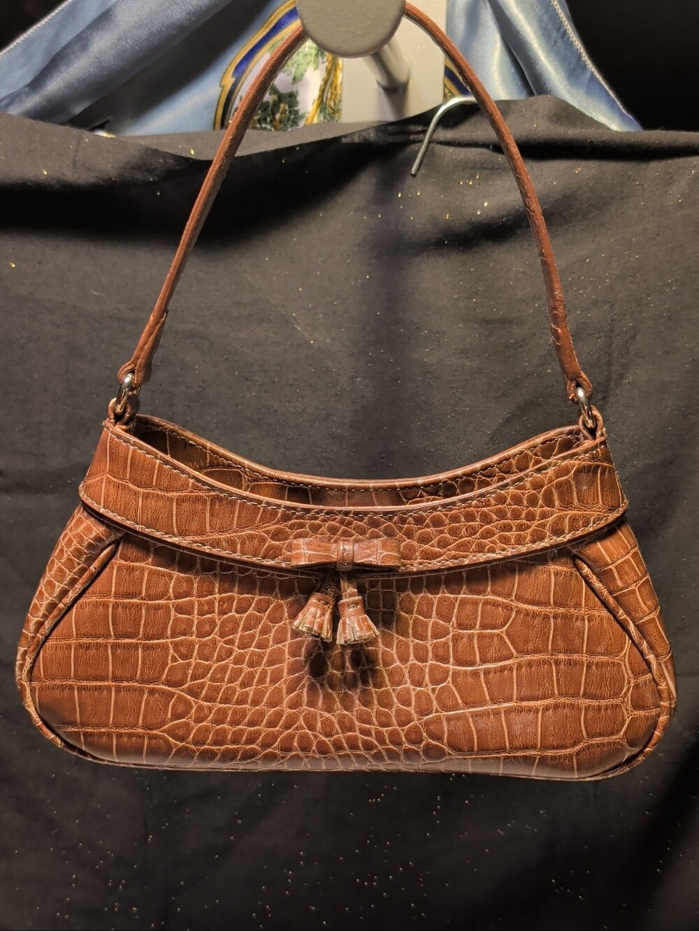 Liz Claiborne Brown Croc-Embossed Shoulder Bag with Tassel Brown Y2K Tassel
